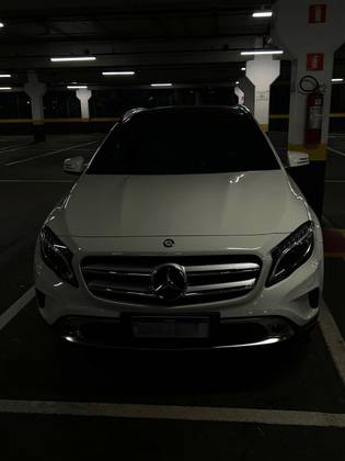 MERCEDES-BENZ GLA 250 2.0 16V TURBO GASOLINA ENDURO 4P AUTOMÁTICO MERCEDES-BENZ GLA 250 2.0 16V TURBO GASOLINA ENDURO 4P AUTOMÁTICO